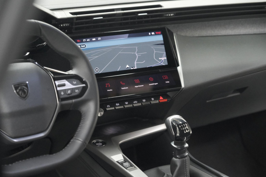 Peugeot 308 PureTech 130 Allure | Camera | Navigatie | Trekhaak afn. | Apple Carplay | PDC