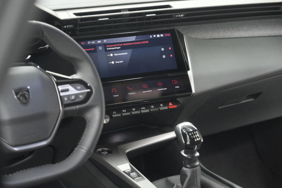 Peugeot 308 PureTech 130 Allure | Camera | Navigatie | Trekhaak afn. | Apple Carplay | PDC