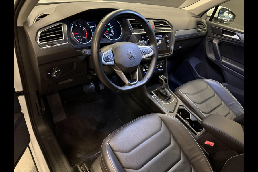 Volkswagen Tiguan 1.5 TSI COMFORTLINE 20'' PANO/NAVI/LEDER/ECC/PDC/CRUISE/CAM///