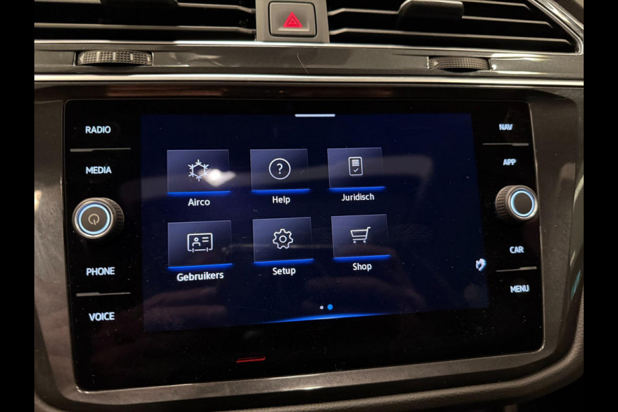 Volkswagen Tiguan 1.5 TSI COMFORTLINE 20'' PANO/NAVI/LEDER/ECC/PDC/CRUISE/CAM///