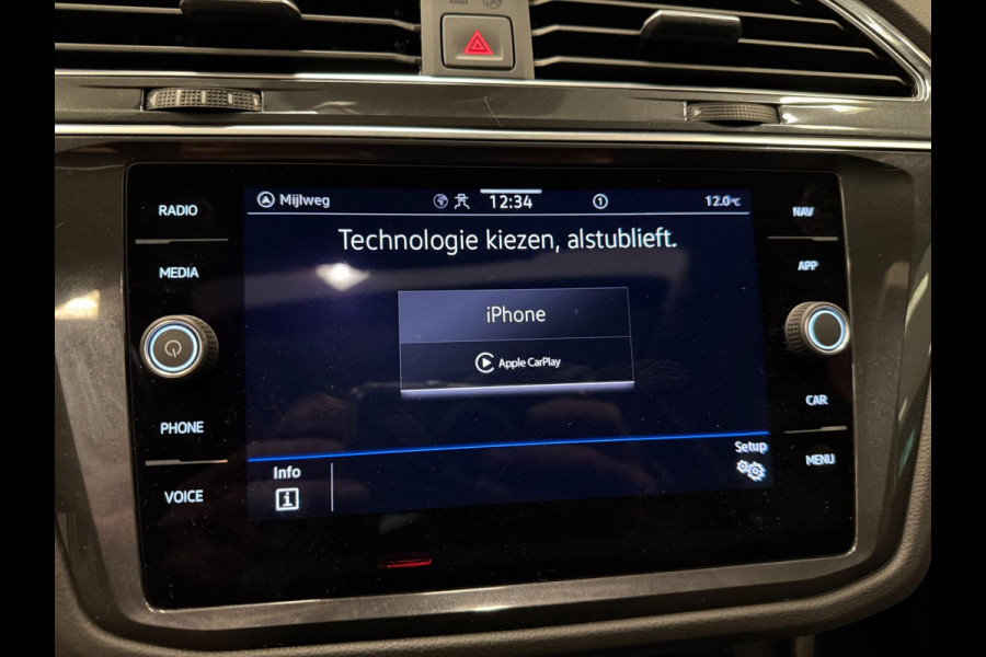 Volkswagen Tiguan 1.5 TSI COMFORTLINE 20'' PANO/NAVI/LEDER/ECC/PDC/CRUISE/CAM///