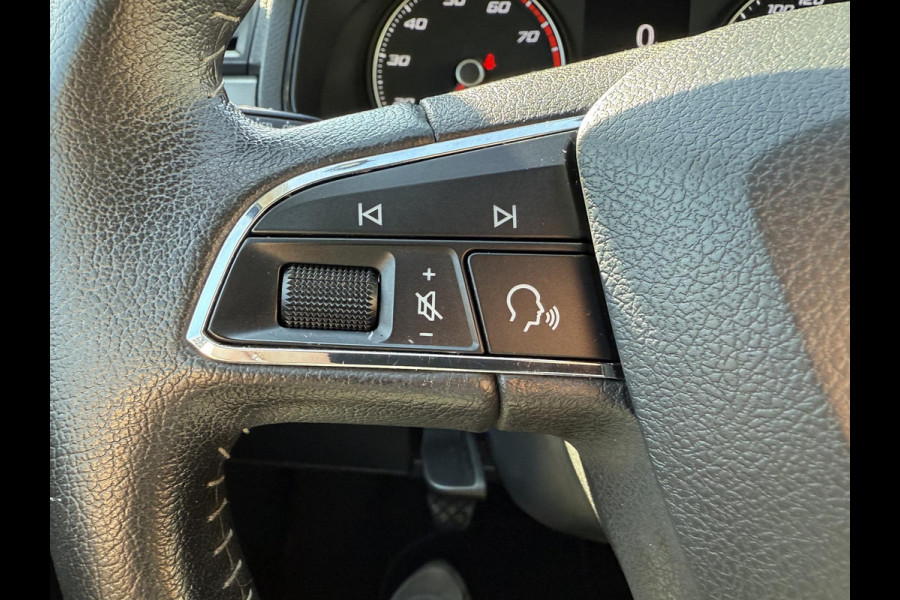 Seat Ibiza 1.0 TSI Business Intense STOELVERWARMING | BLUETOOTH | NAVI
