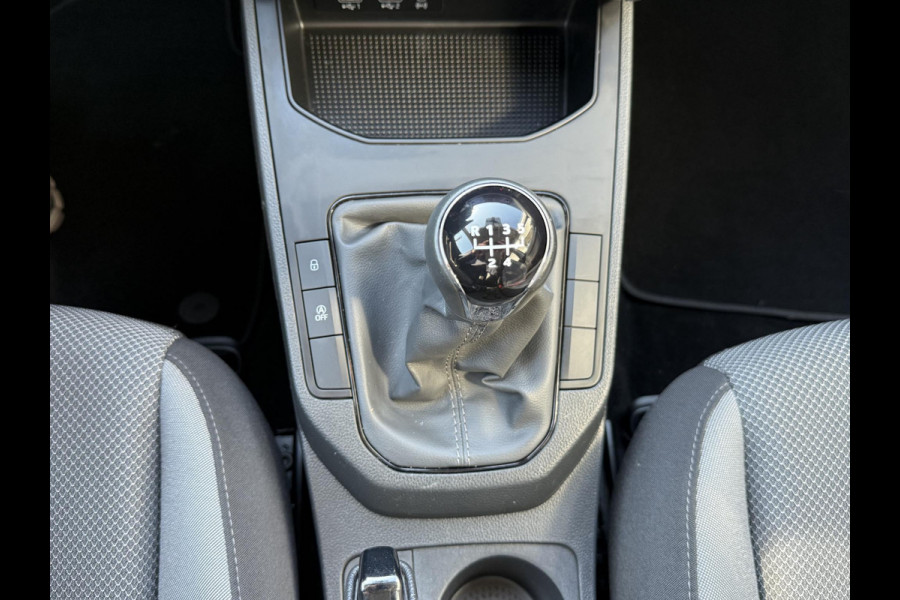 Seat Ibiza 1.0 TSI Business Intense STOELVERWARMING | BLUETOOTH | NAVI