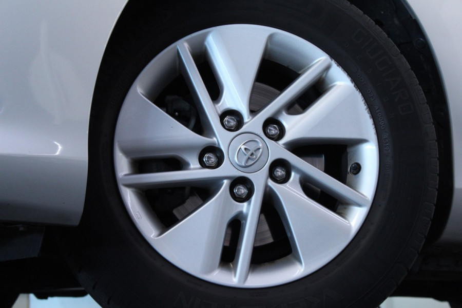 Toyota Auris 1.3 Comfort NAP 78.000km BLUETH CLIMA '17