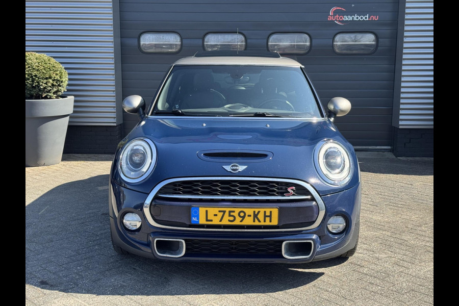 MINI Mini 2.0 Cooper S Chili Serious Business | Panoramadak | Navigatie | Lederen Bekleding | Climate Control |