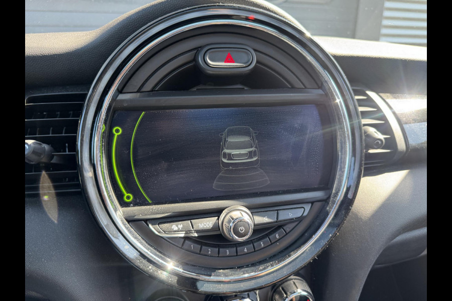 MINI Mini 2.0 Cooper S Chili Serious Business | Panoramadak | Navigatie | Lederen Bekleding | Climate Control |