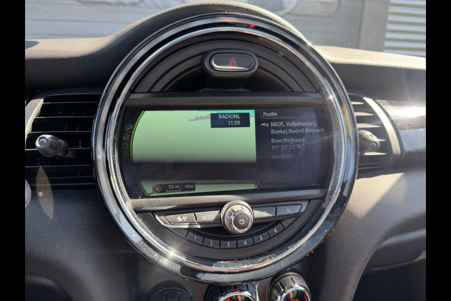 MINI Mini 2.0 Cooper S Chili Serious Business | Panoramadak | Navigatie | Lederen Bekleding | Climate Control |