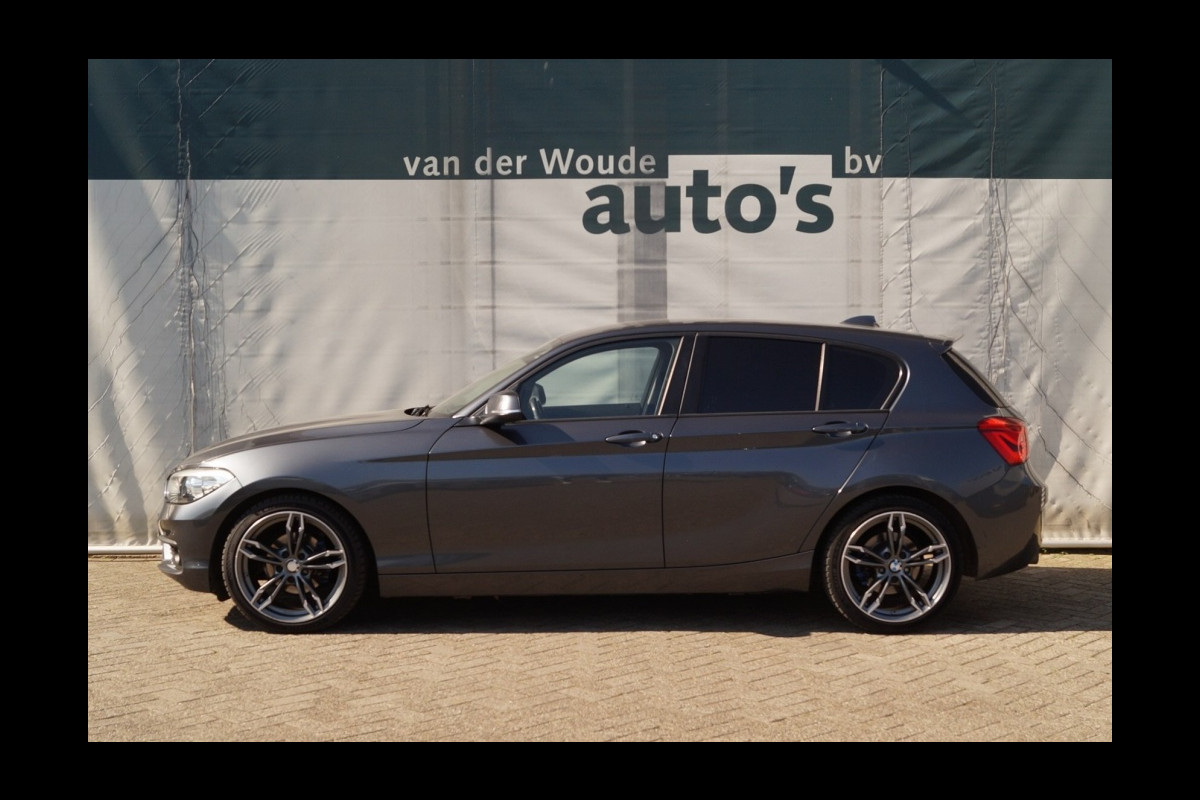 BMW 1-serie 118i 136pk Automaat Edition -STERRENHEMEL-ECC-NAVI- BMW 1-serie 118i 136pk Automaat Edition -STERRENHEMEL-ECC-NAVI-
