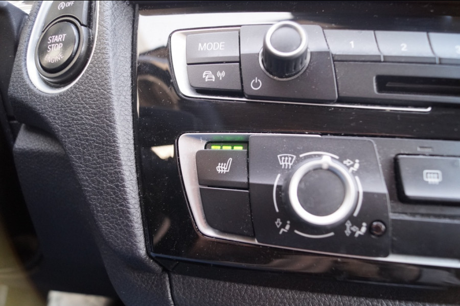 BMW 1-serie 118i 136pk Automaat Edition -STERRENHEMEL-ECC-NAVI-