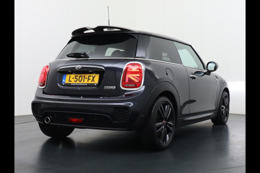 MINI Mini 1.5 Cooper ORIG. NL. NAP KM. | JCW PACK | STOELVERWARMING | RIJKLAAR INCL. 12 MND. BOVAGGARANTIE