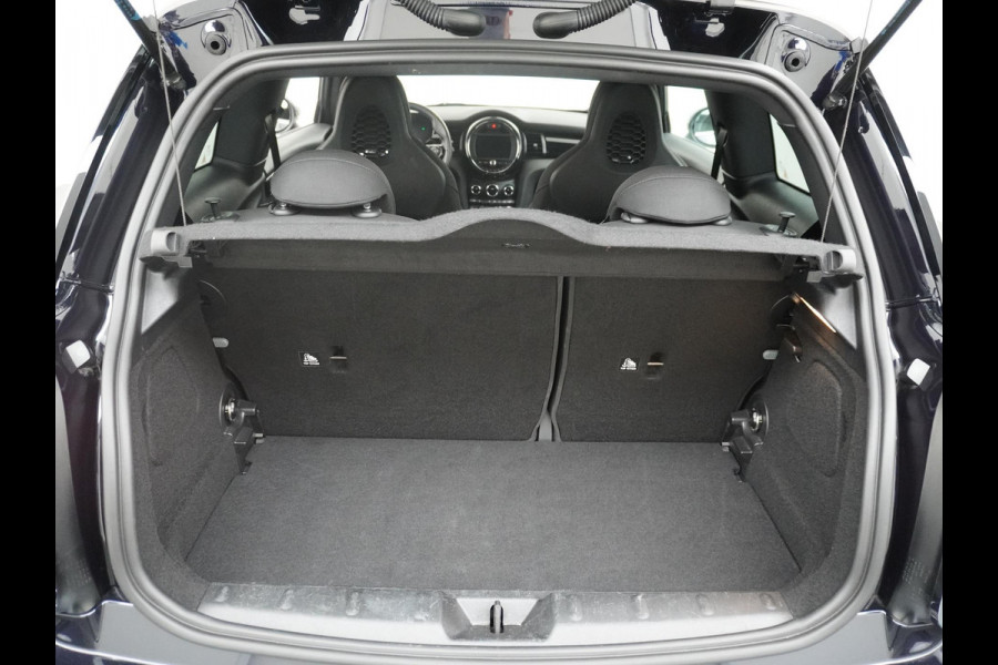 MINI Mini 1.5 Cooper ORIG. NL. NAP KM. | JCW PACK | STOELVERWARMING | RIJKLAAR INCL. 12 MND. BOVAGGARANTIE