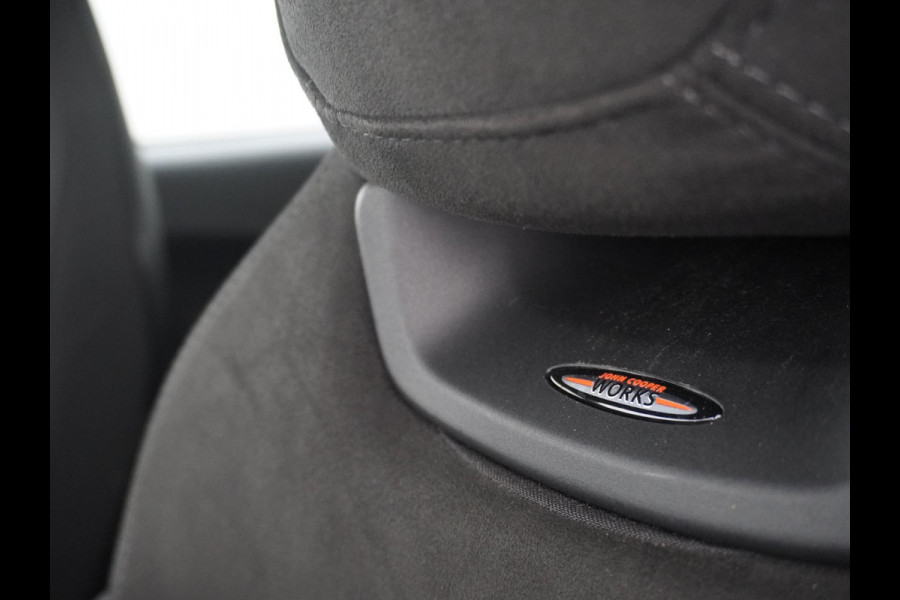 MINI Mini 1.5 Cooper ORIG. NL. NAP KM. | JCW PACK | STOELVERWARMING | RIJKLAAR INCL. 12 MND. BOVAGGARANTIE