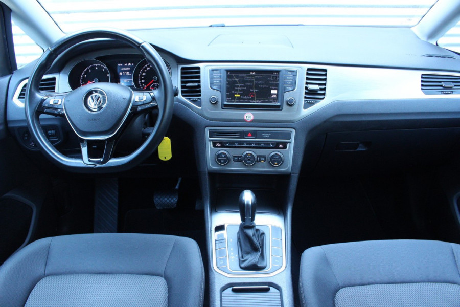 Volkswagen Golf Sportsvan 1.4 TSI DSG Highline 2eEIG NAV PDC STOELVW TREKHAAK '17