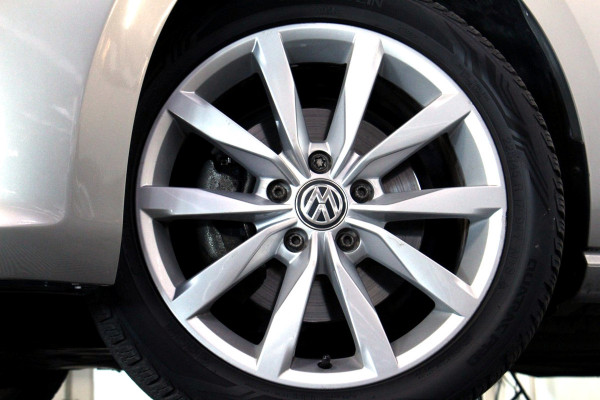Volkswagen Golf Sportsvan 1.4 TSI DSG Highline 2eEIG NAV PDC STOELVW TREKHAAK '17