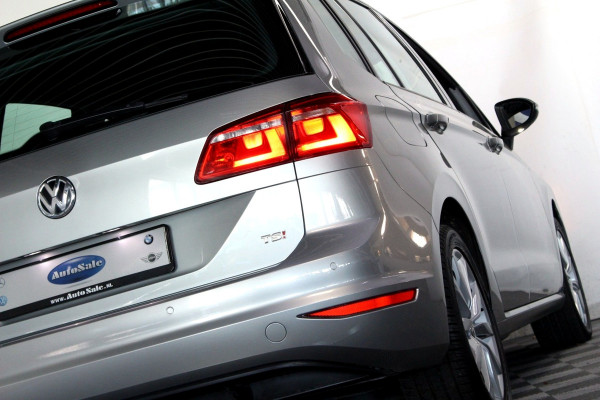 Volkswagen Golf Sportsvan 1.4 TSI DSG Highline 2eEIG NAV PDC STOELVW TREKHAAK '17