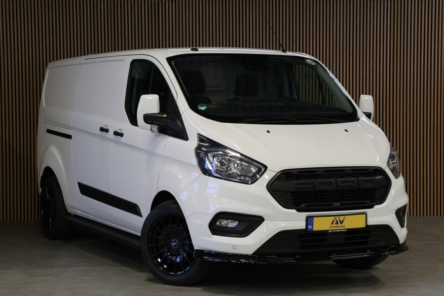 Ford Transit Custom 340 2.0 TDCI L2H1 | L+R Schuifdeur | Navigatie | Blind Spot | CarPlay | Camera | Standkachel | Trekhaak | 3-Zitter | Nieuwe APK | Onderhoudsbeurt