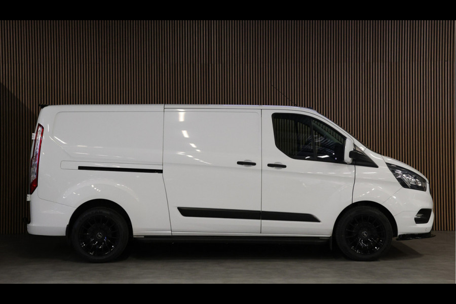 Ford Transit Custom 340 2.0 TDCI L2H1 | L+R Schuifdeur | Navigatie | Blind Spot | CarPlay | Camera | Standkachel | Trekhaak | 3-Zitter | Nieuwe APK | Onderhoudsbeurt
