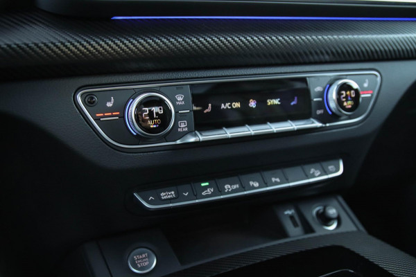 Audi Q5 50TFSI e Quattro Competition Pro Line S S-Line 299pk Automaat|NIEUW MODEL|1e|Panoramadak|Virtual Cockpit|Leder|OLED Matrix