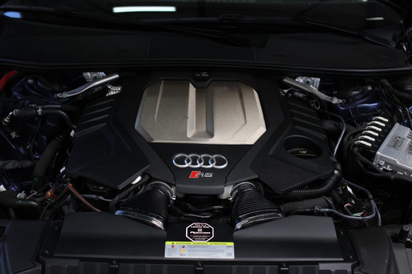 Audi RS6 TFSI Quattro *Keramisch*Pano*360 Camera*Soft-Close*