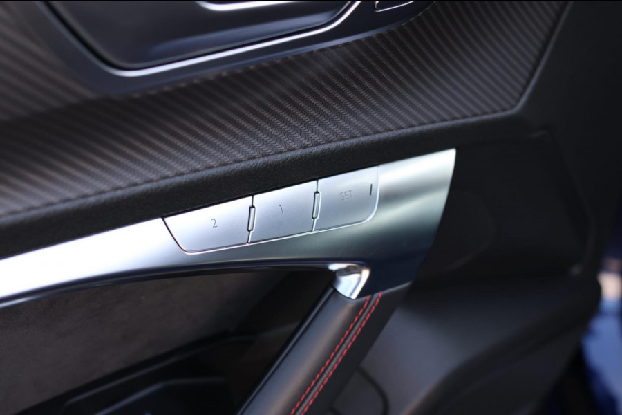 Audi RS6 TFSI Quattro *Keramisch*Pano*360 Camera*Soft-Close*