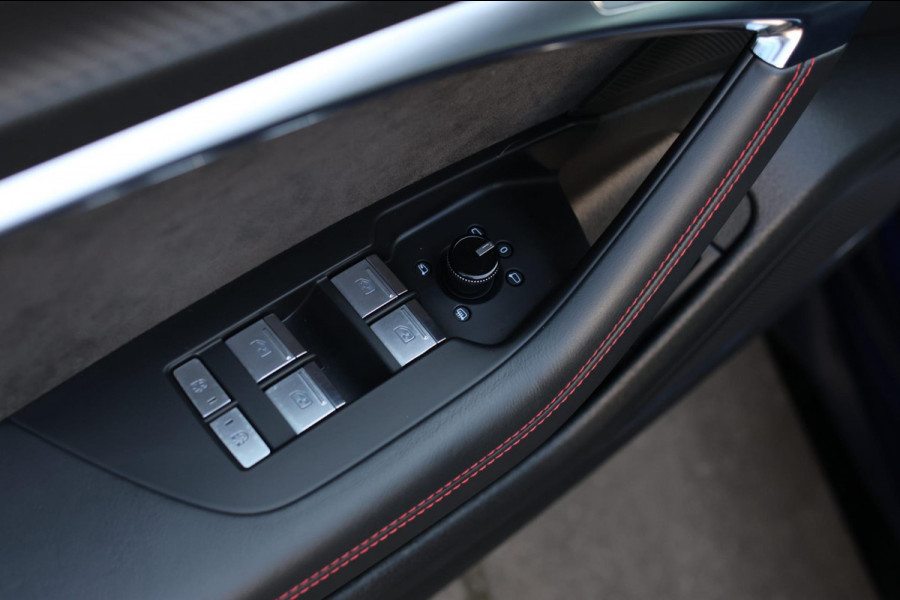 Audi RS6 TFSI Quattro *Keramisch*Pano*360 Camera*Soft-Close*