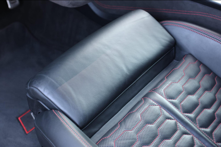 Audi RS6 TFSI Quattro *Keramisch*Pano*360 Camera*Soft-Close*