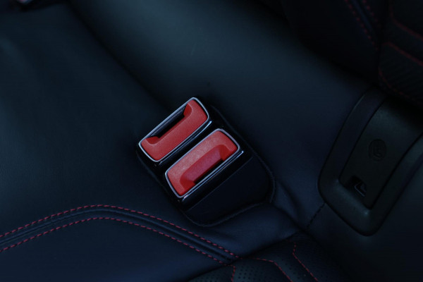 Audi RS6 TFSI Quattro *Keramisch*Pano*360 Camera*Soft-Close*