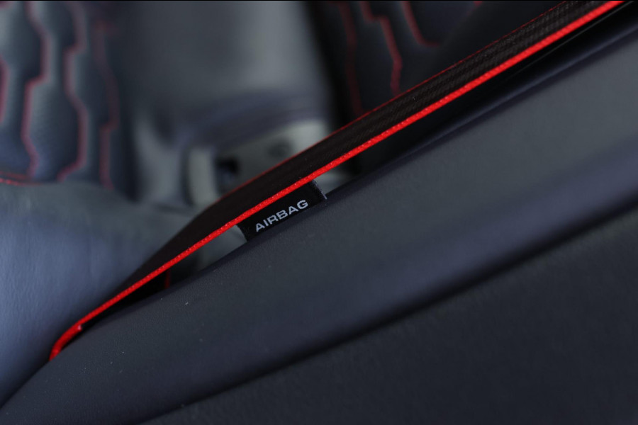 Audi RS6 TFSI Quattro *Keramisch*Pano*360 Camera*Soft-Close*