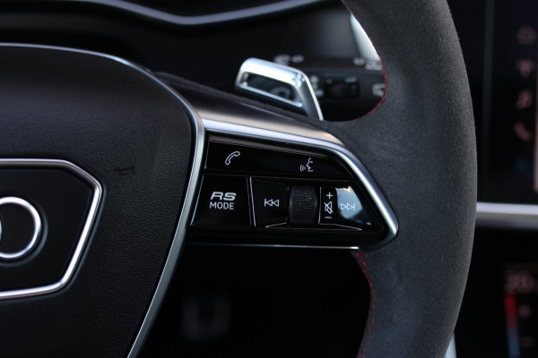 Audi RS6 TFSI Quattro *Keramisch*Pano*360 Camera*Soft-Close*