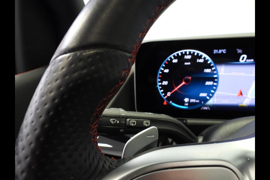 Mercedes-Benz B-Klasse B180 Aut. AMG NAVI/SCHUIFDAK/LED/TREKHAAK/18"LMV!
