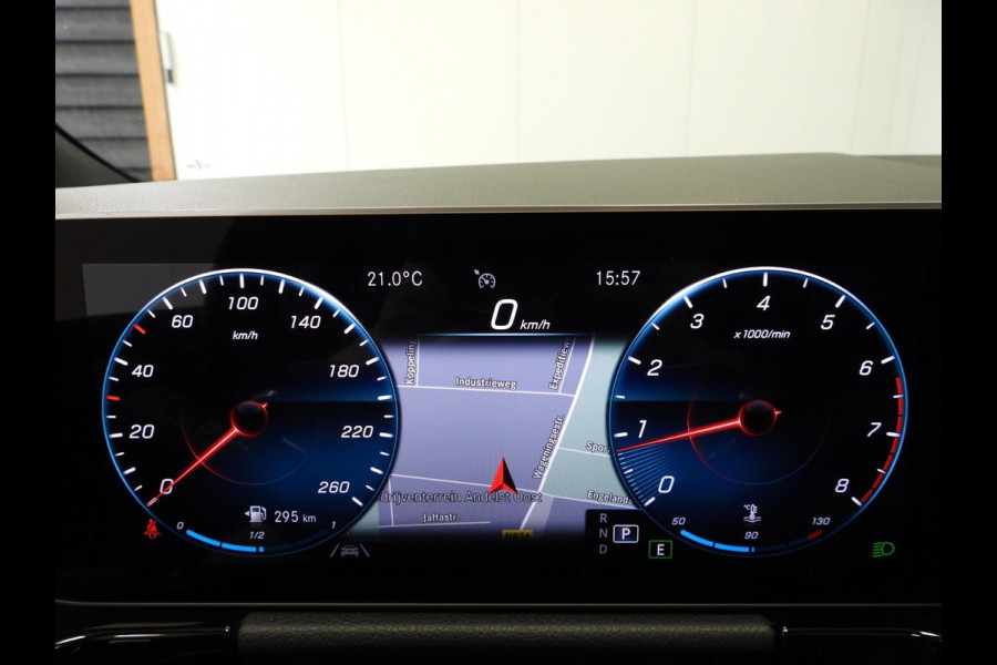 Mercedes-Benz B-Klasse B180 Aut. AMG NAVI/SCHUIFDAK/LED/TREKHAAK/18"LMV!