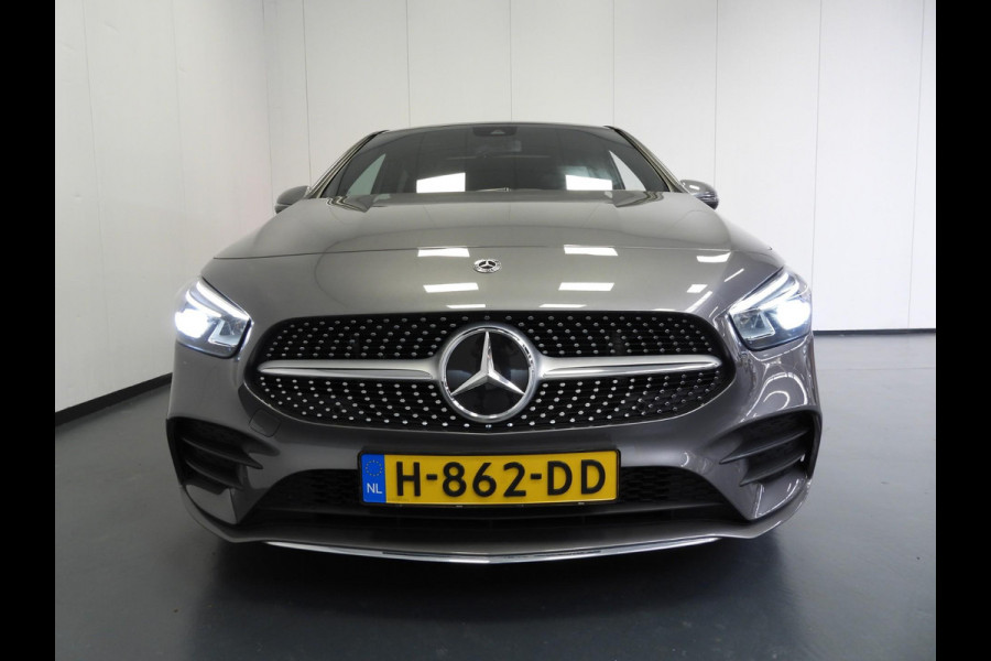 Mercedes-Benz B-Klasse B180 Aut. AMG NAVI/SCHUIFDAK/LED/TREKHAAK/18"LMV!