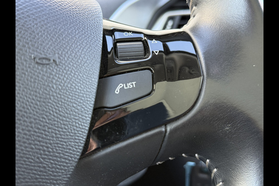 Peugeot 308 SW BWJ 2020 | 1.2 PT 131PK Premium | TREKHAAK | NAVI | CRUISE | PANO DAK | CAMERA A | CARPLAY |