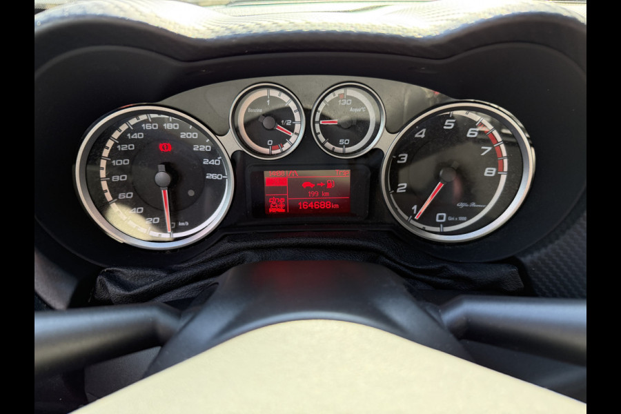 Alfa Romeo MiTo BWJ 2019 | 0.9 TwinAir 105PK ECO CARBON ED. | CLIMA | NAVI | CRUISE | PDC | LICHTMETAAL | SPORTSTOELEN |