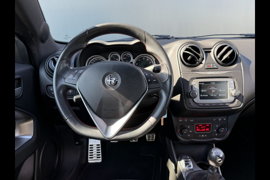 Alfa Romeo MiTo BWJ 2019 | 0.9 TwinAir 105PK ECO CARBON ED. | CLIMA | NAVI | CRUISE | PDC | LICHTMETAAL | SPORTSTOELEN |