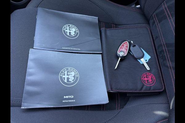 Alfa Romeo MiTo BWJ 2019 | 0.9 TwinAir 105PK ECO CARBON ED. | CLIMA | NAVI | CRUISE | PDC | LICHTMETAAL | SPORTSTOELEN |