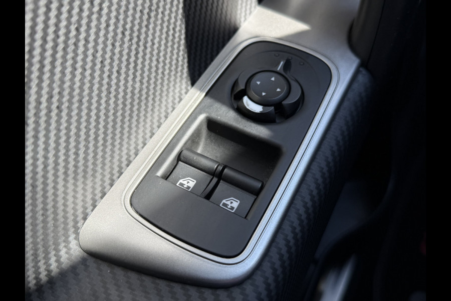 Alfa Romeo MiTo BWJ 2019 | 0.9 TwinAir 105PK ECO CARBON ED. | CLIMA | NAVI | CRUISE | PDC | LICHTMETAAL | SPORTSTOELEN |