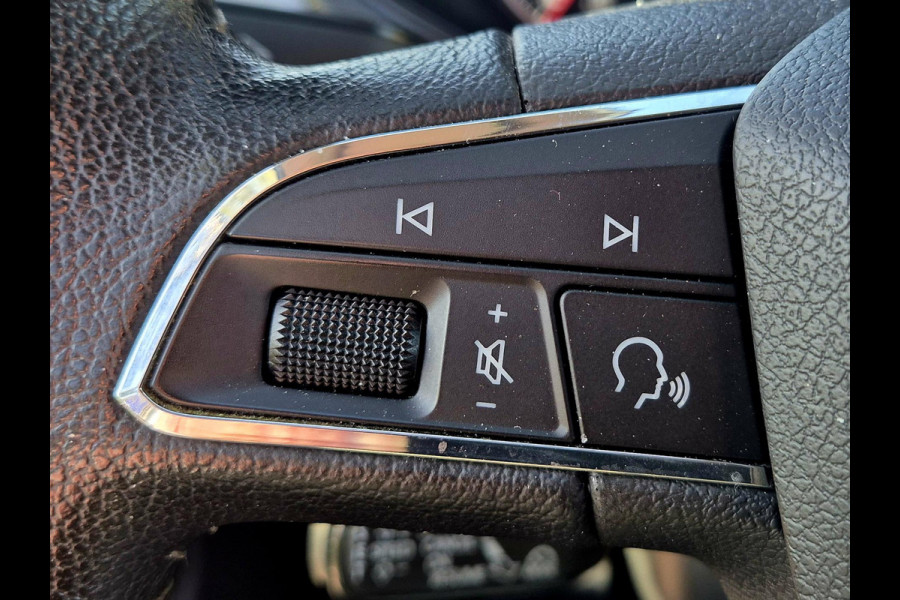 Seat Arona 1.0 TSI 110pk / navigatie / automaat / climate control