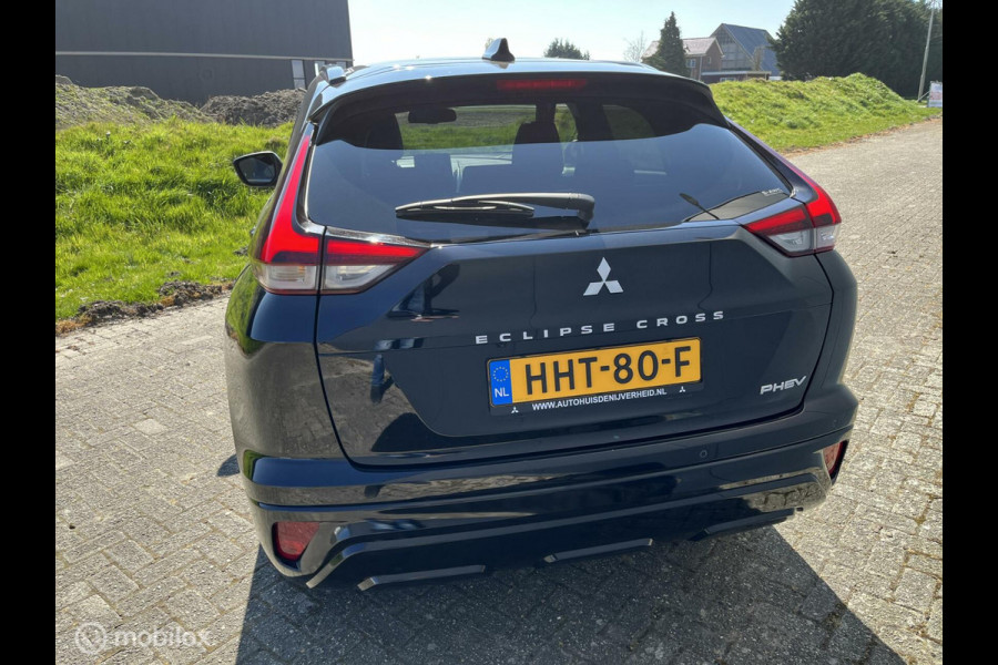 Mitsubishi Eclipse Cross 2.4 PHEV PRESTIGE LEER PANORAMADAK