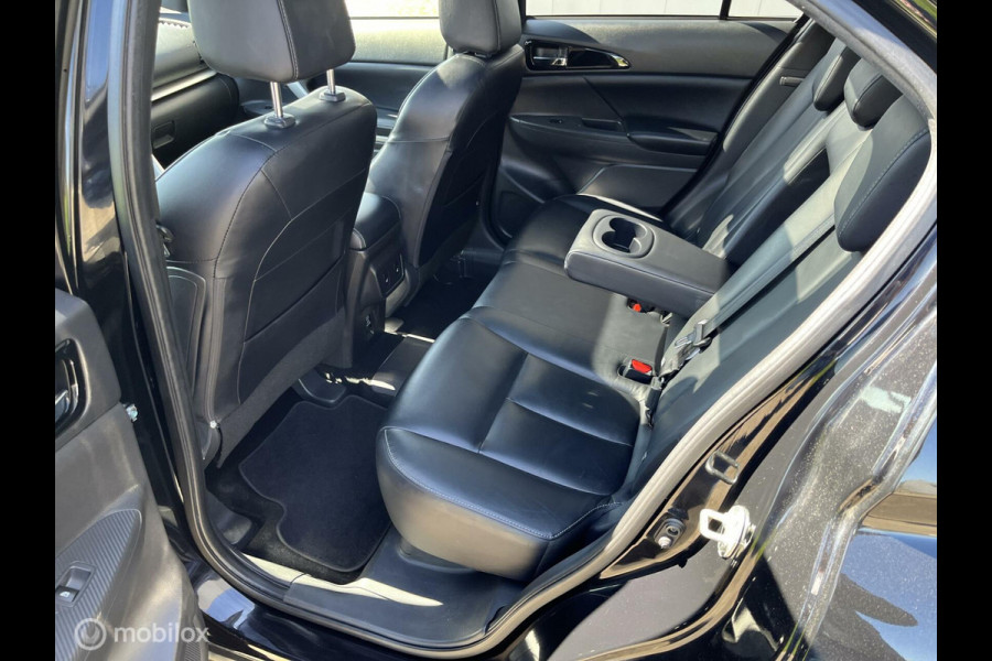 Mitsubishi Eclipse Cross 2.4 PHEV PRESTIGE LEER PANORAMADAK