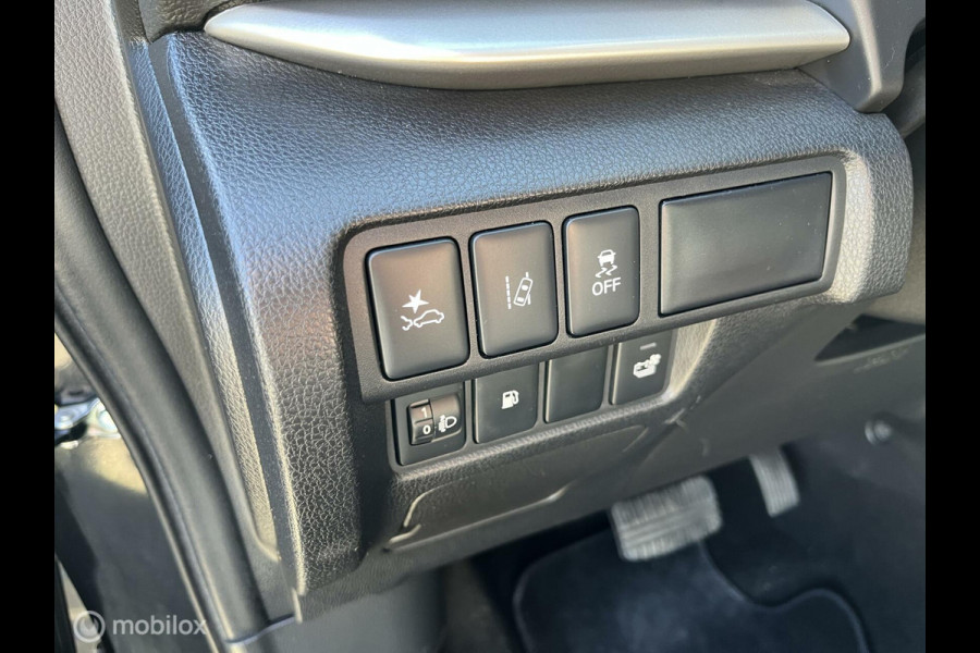 Mitsubishi Eclipse Cross 2.4 PHEV PRESTIGE LEER PANORAMADAK