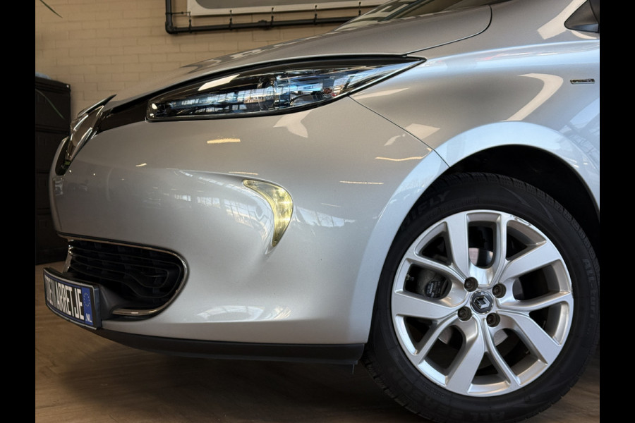 Renault ZOE R110 Limited 41 kWh (Huur Accu) Navi | Pdc | Camera | Keyless | Clima | 100 % Dealer onderhouden!