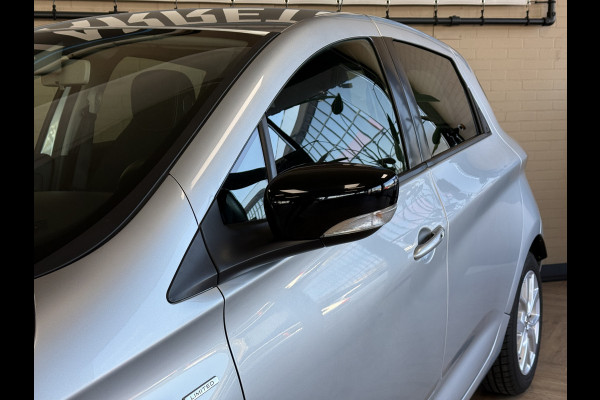 Renault ZOE R110 Limited 41 kWh (Huur Accu) Navi | Pdc | Camera | Keyless | Clima | 100 % Dealer onderhouden!