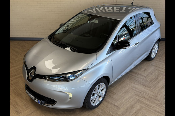 Renault ZOE R110 Limited 41 kWh (Huur Accu) Navi | Pdc | Camera | Keyless | Clima | 100 % Dealer onderhouden!