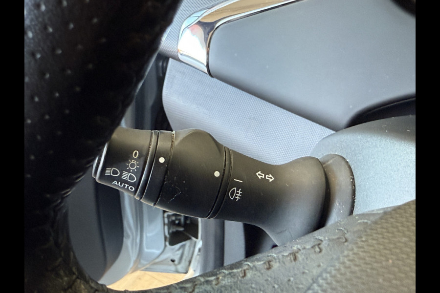 Renault ZOE R110 Limited 41 kWh (Huur Accu) Navi | Pdc | Camera | Keyless | Clima | 100 % Dealer onderhouden!