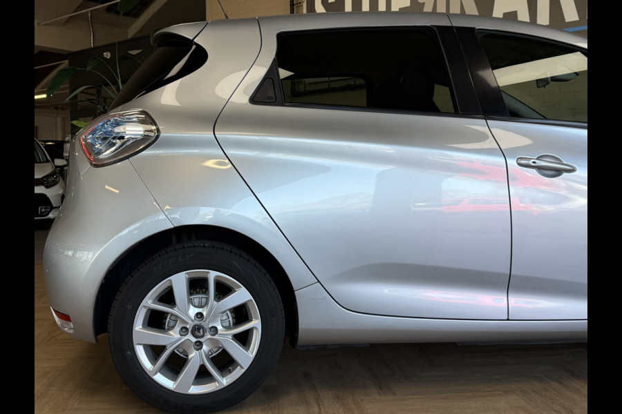 Renault ZOE R110 Limited 41 kWh (Huur Accu) Navi | Pdc | Camera | Keyless | Clima | 100 % Dealer onderhouden!
