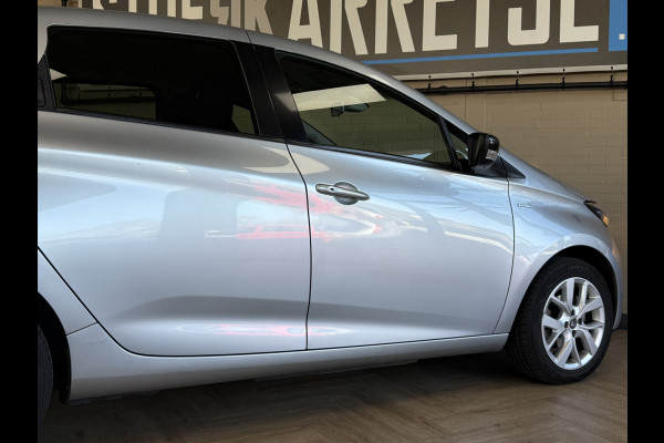 Renault ZOE R110 Limited 41 kWh (Huur Accu) Navi | Pdc | Camera | Keyless | Clima | 100 % Dealer onderhouden!