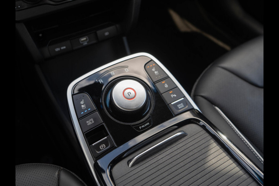 Kia e-Niro ExecutiveLine 64 kWh | Stoel en Stuur verwarming | Stoel ventilatie | Navigatie |