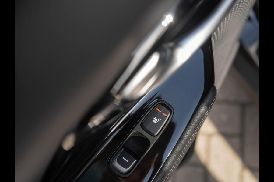 Kia e-Niro ExecutiveLine 64 kWh | Stoel en Stuur verwarming | Stoel ventilatie | Navigatie |
