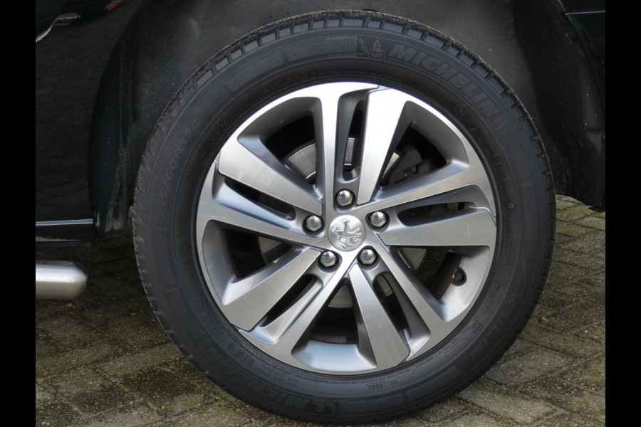 Peugeot Expert 2.0 BlueHDI 120 PK Standard Premium | 120 PK | NAVIGATIE | SIDE BARS | AIRCO | PARKEERSENSOREN | BLUETOOTH